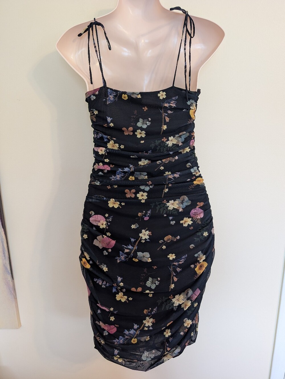 ARITZIA SUNDAY BEST Caruso Dress Medium - Picture 7 of 13